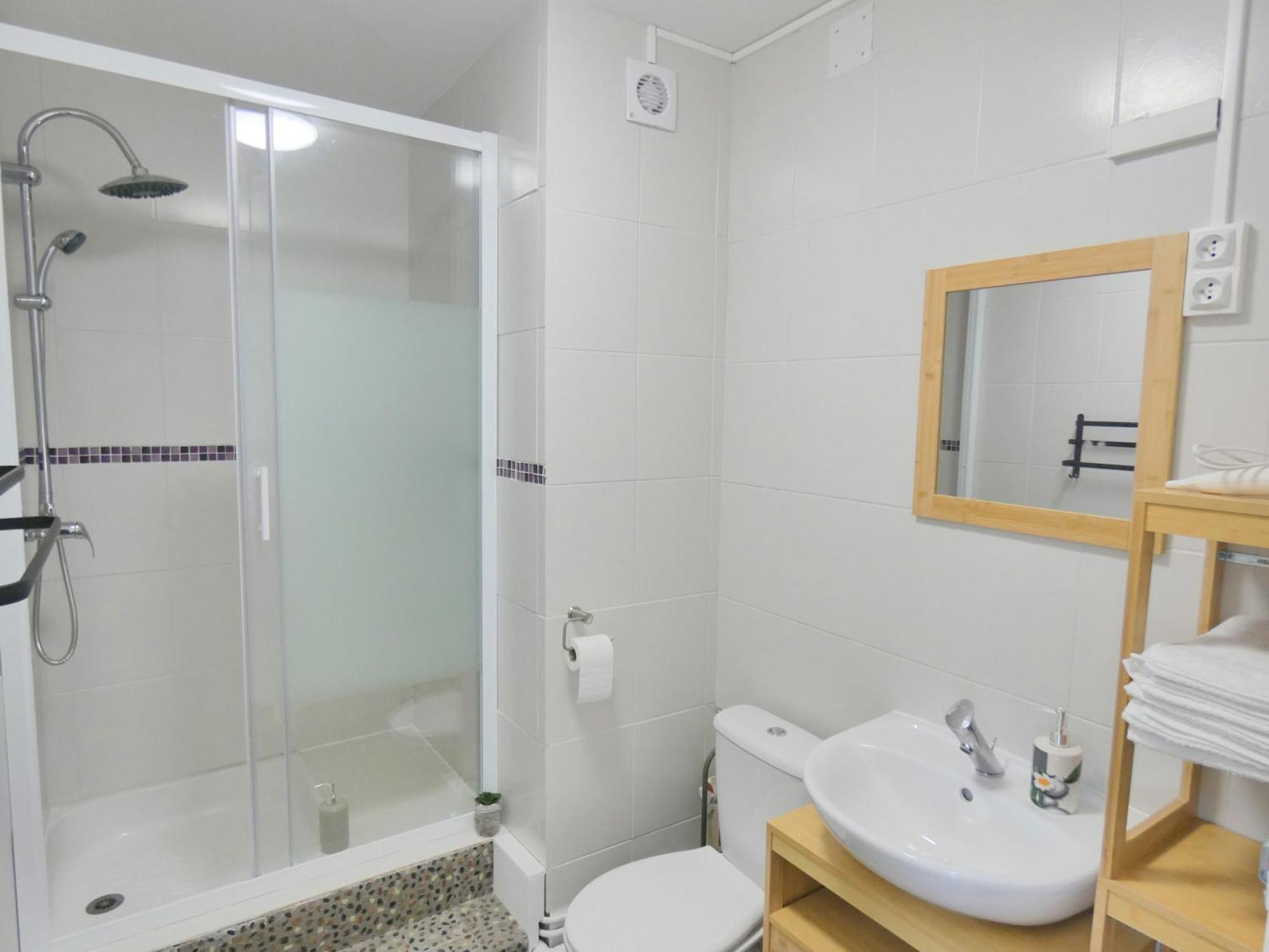 37M2 Lumineux Face Gare Sncf, Wifi Et Cafe Et The Offerts Apartment Орлеан Екстериор снимка