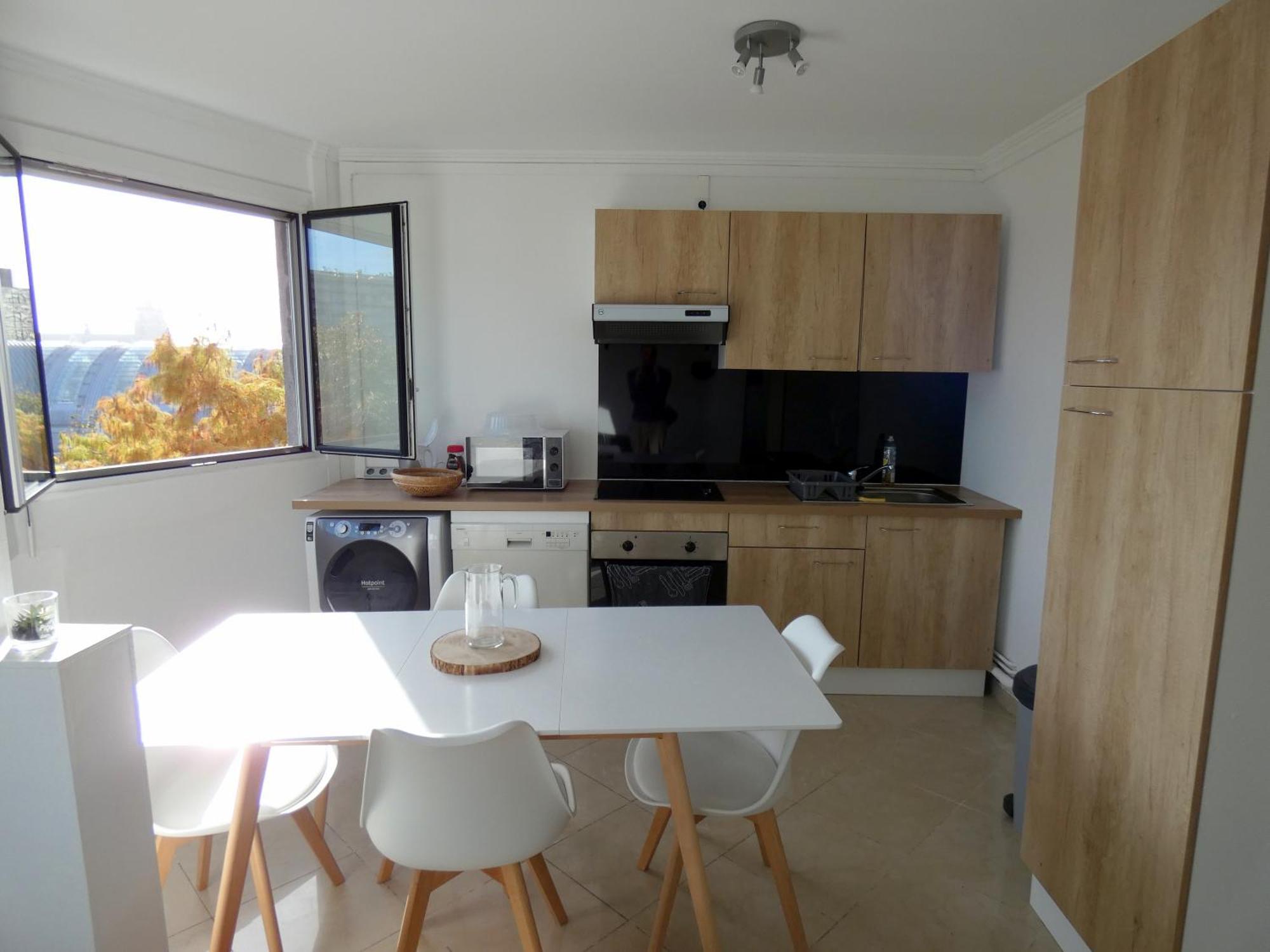37M2 Lumineux Face Gare Sncf, Wifi Et Cafe Et The Offerts Apartment Орлеан Екстериор снимка